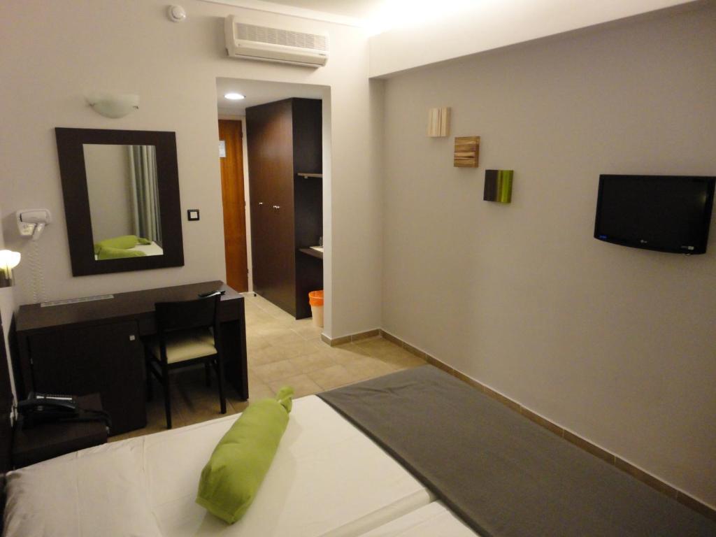 Imperial Hotel Kos Town Room photo